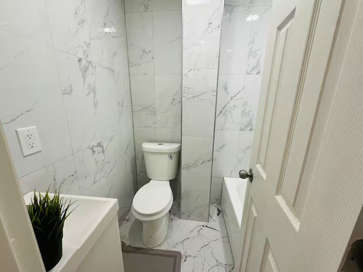 Architect-Designed 3BR Townhome in Jersey City — photo 12