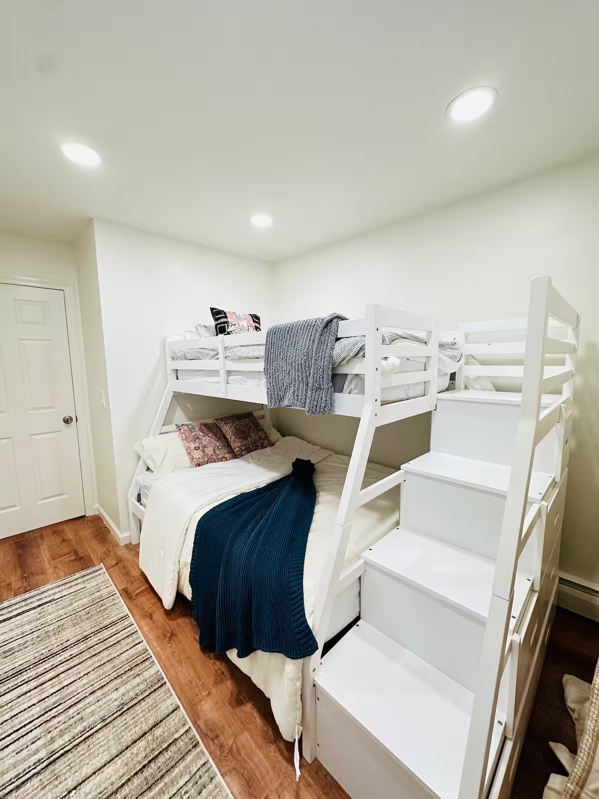 Architect-Designed 3BR Townhome in Jersey City — photo 8