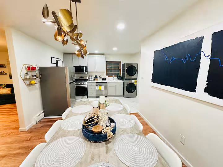 Architect-Designed 3BR Townhome in Jersey City — photo 4