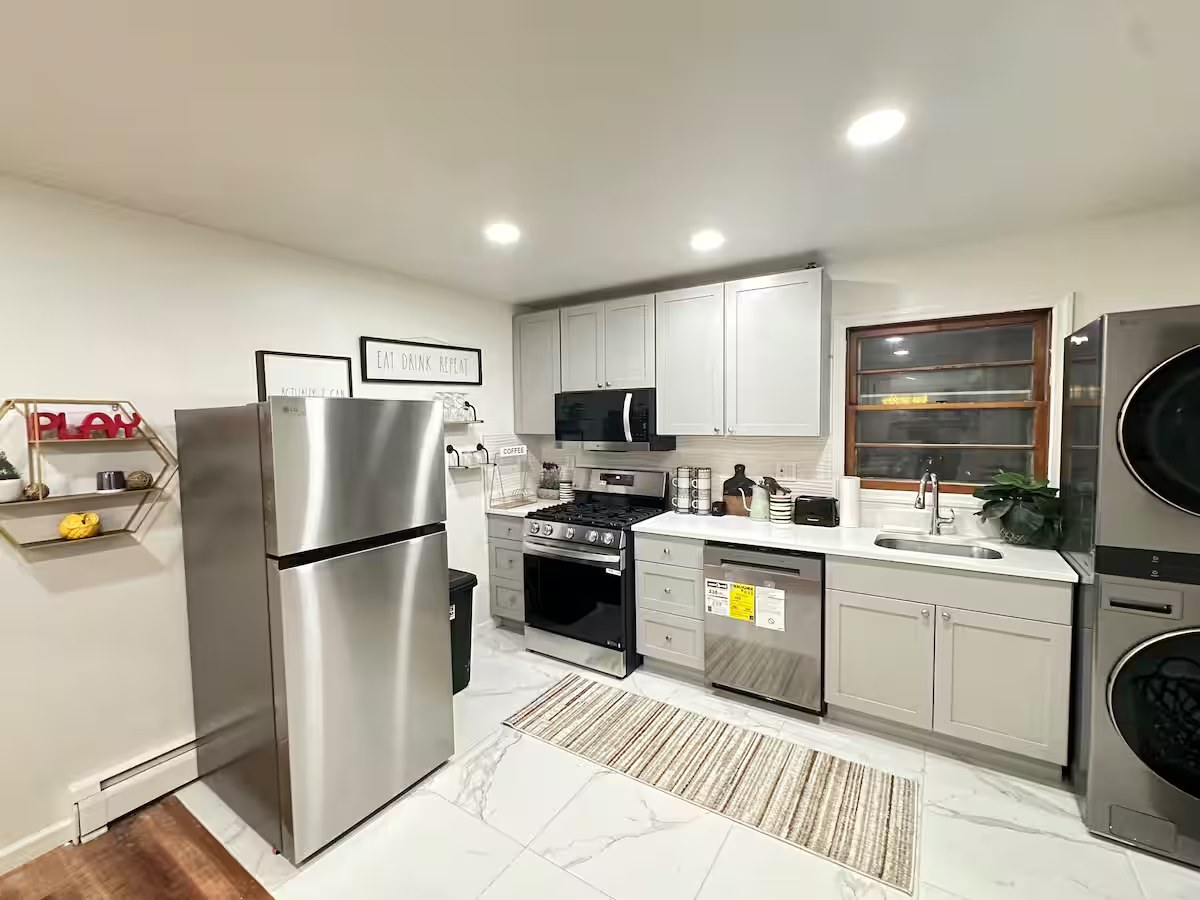 Architect-Designed 3BR Townhome in Jersey City — photo 5