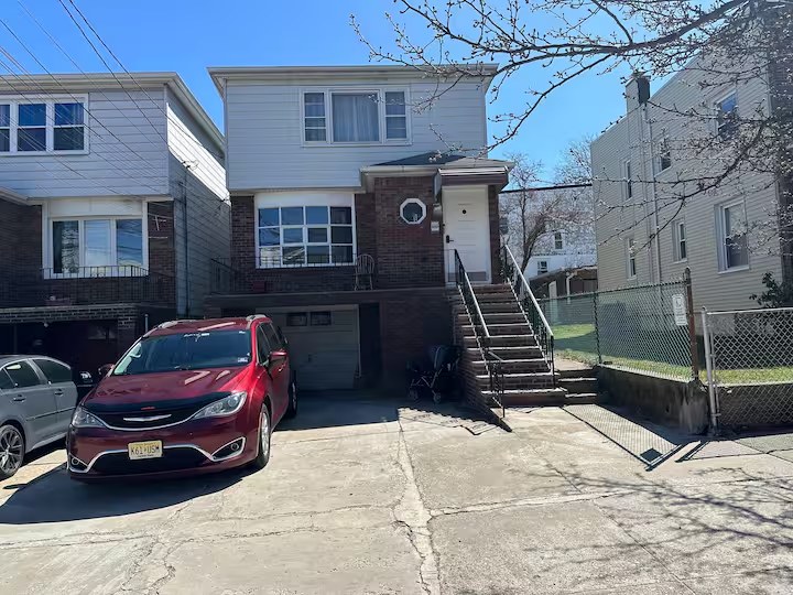 Architect-Designed 3BR Townhome in Jersey City — photo 3