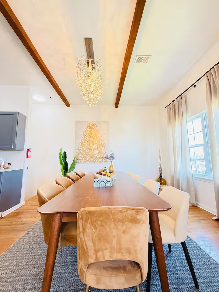 Designer 5BR Townhome Near Journal Square — photo 4