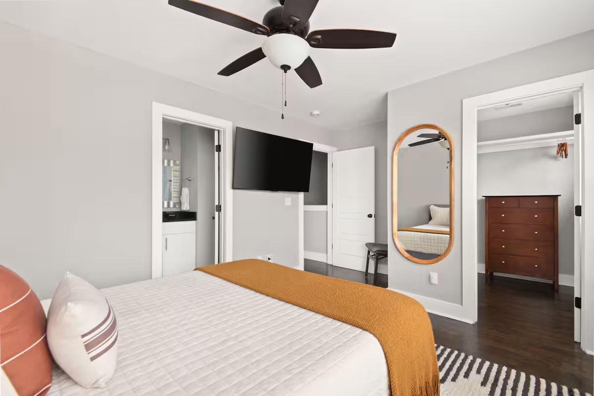 Furnished 2BR Townhome in East Nashville — photo 9