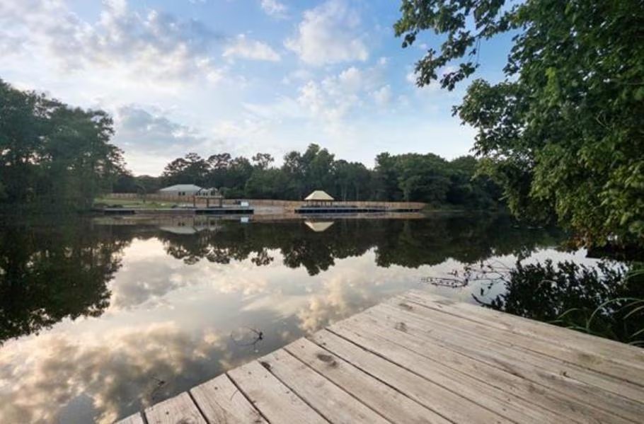 Renovated 4BR Riverfront Home on Cane River — photo 17