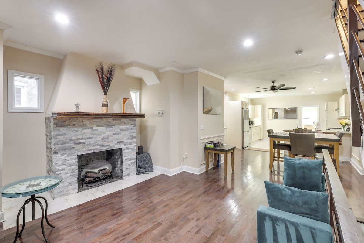5BR Home with Home Office Near Cobbs Creek Park