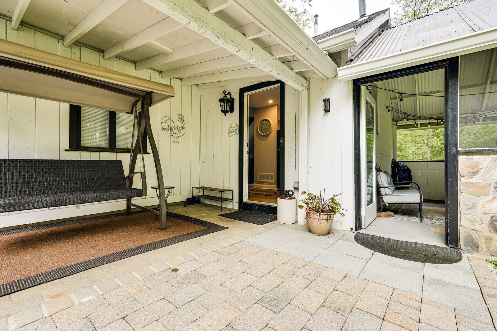 Private 1BR Home on Wooded Grounds in Redding — photo 14